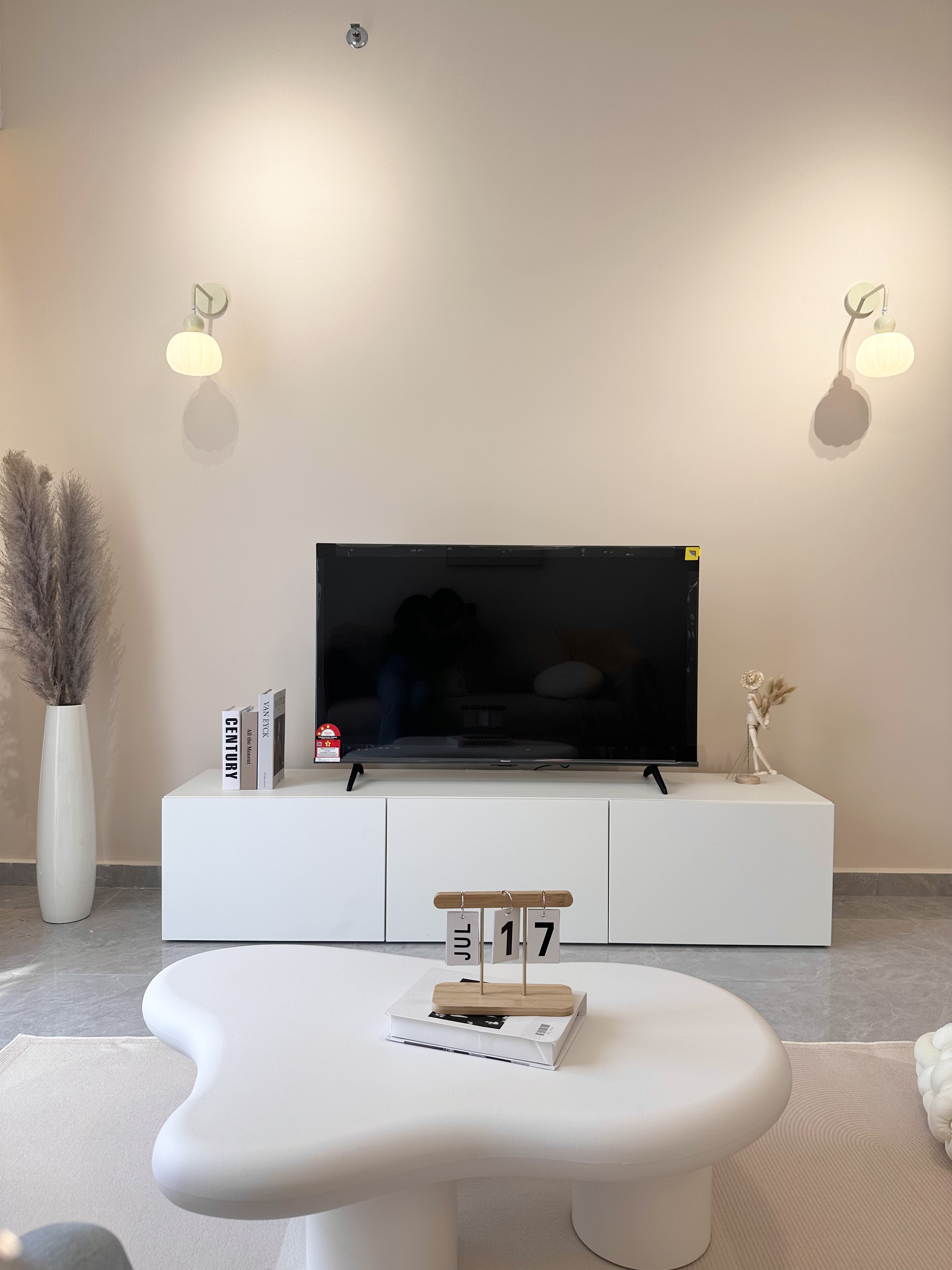 Beige Luxe