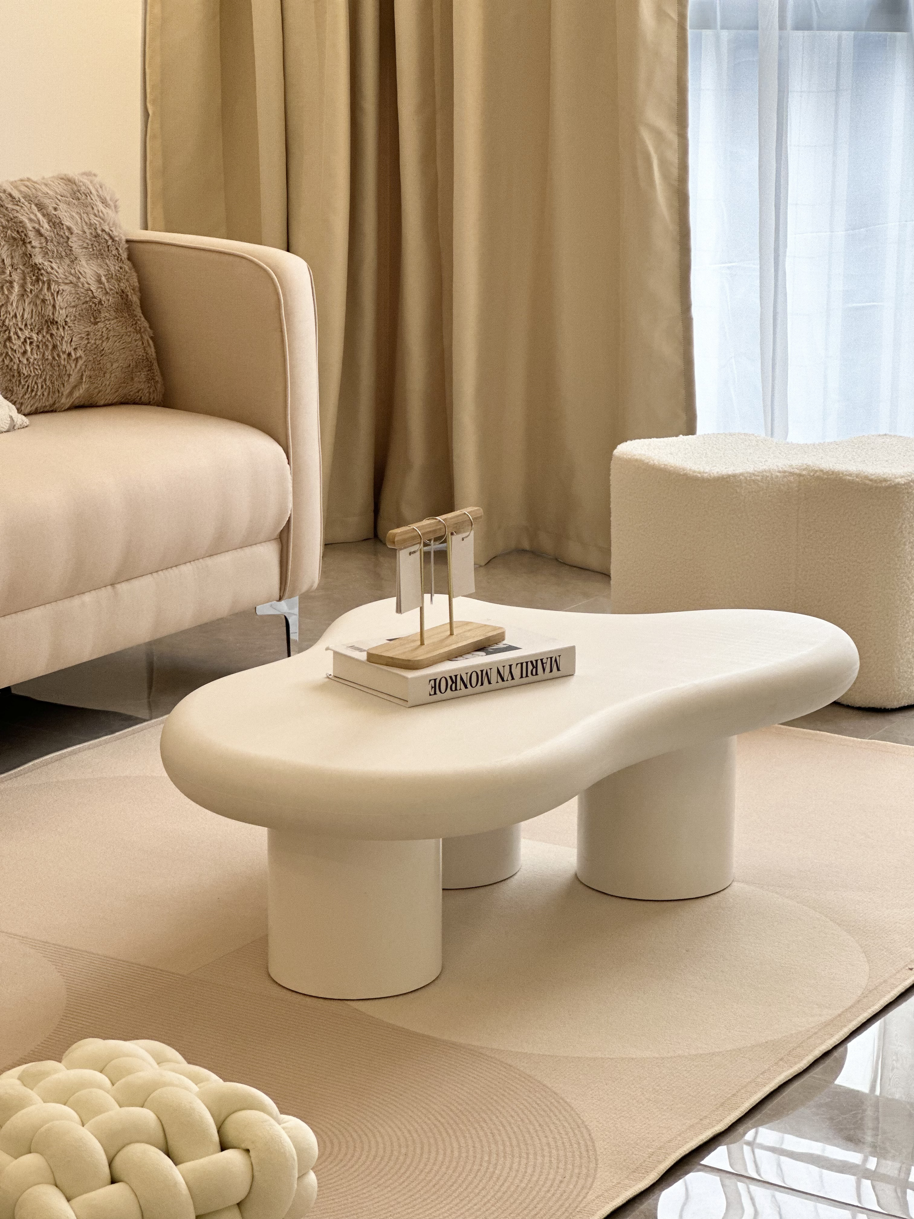 Beige Luxe